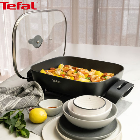 Tefal 'Easy Banquet' Electric Non-Stick Frypan Tefal 'Easy Banquet' Electric Non-Stick Frypan