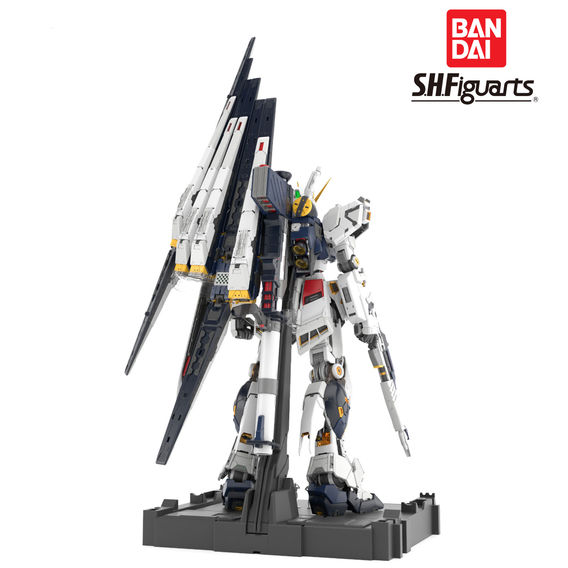 Bandai Perfect Grade Unleashed Nu Gundam