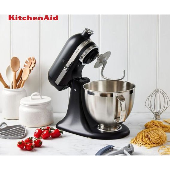 KitchenAid Artisan Tilt Head Mixer - Matte Black