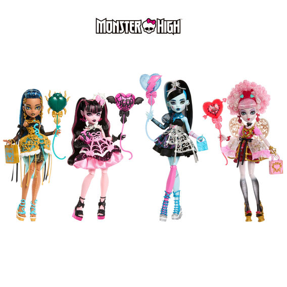 Monster High Doll Bundle Monster High Doll Bundle