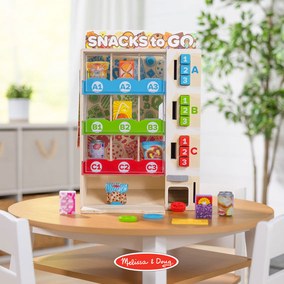 Melissa & Doug Wooden Vending Machine Playset