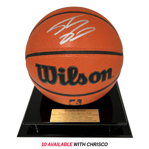 Shaq O'Neal hand signed full size Wilson Ball in Display Case with plaque Shaq O'Neal hand signed full size Wilson Ball in Display Case with plaque