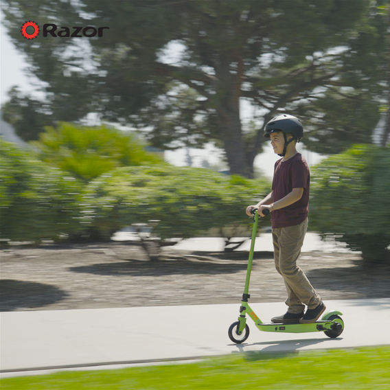Razor Powercore E90 Black Label Electric Scooter Razor Powercore E90 Black Label Electric Scooter