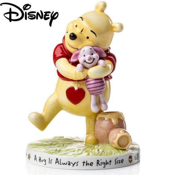 Winnie the Pooh 'A Hug Is Always The Right Size' Figurine Winnie the Pooh 'A Hug Is Always The Right Size' Figurine