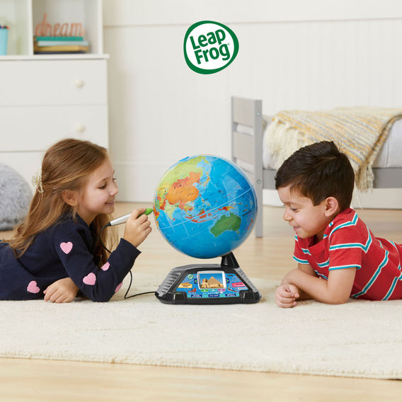 LeapFrog Magic Adventures Globe