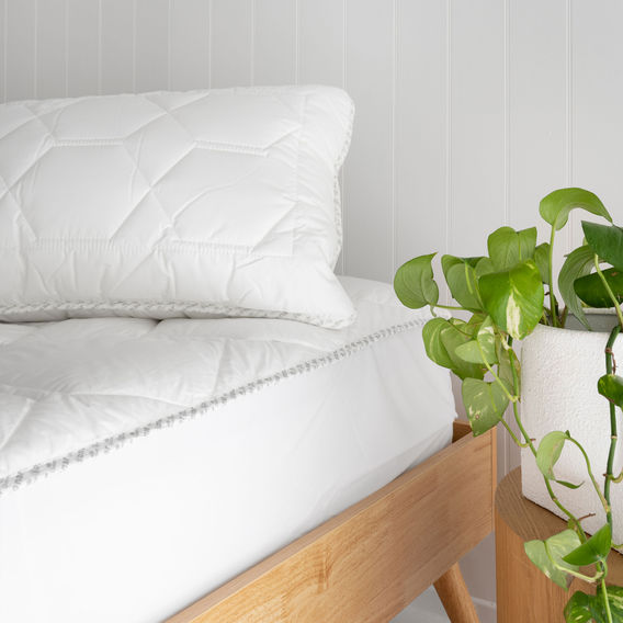 Sonar Thermal Balancing Pillow Pair