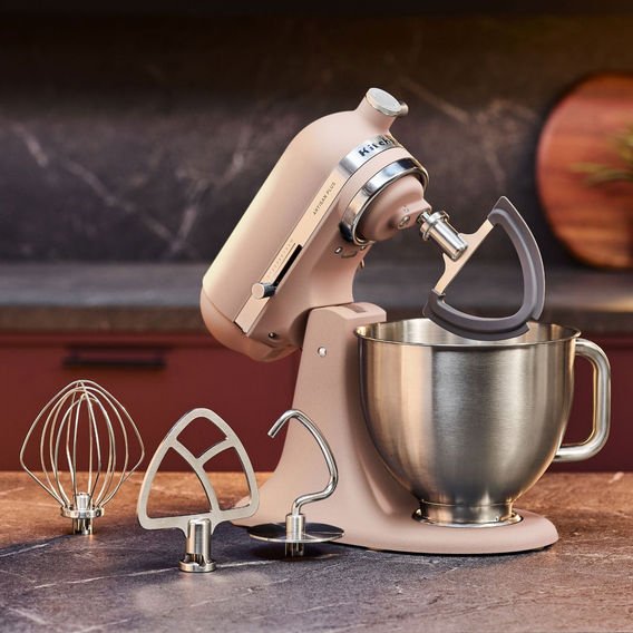 KitchenAid Artisan+ 4.7L Tilt - Feathered Pink KitchenAid Artisan+ 4.7L Tilt - Feathered Pink