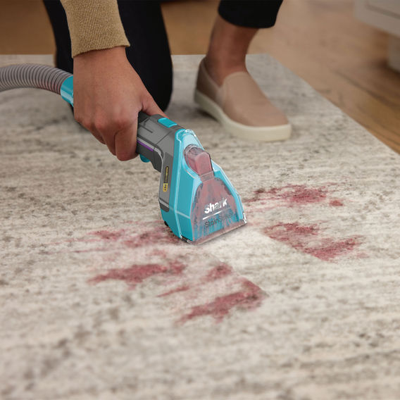 Shark CarpetXpert HairPro Pet with StainStriker Dark Silver Shark CarpetXpert HairPro Pet with StainStriker Dark Silver